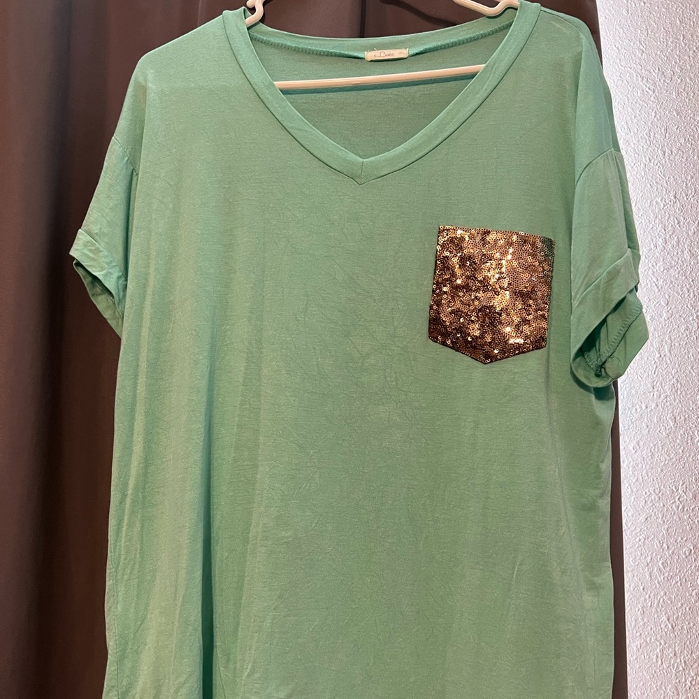 EUC Capped Top